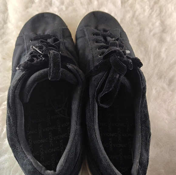 Vionic Women Sz 10 Suede Leather Black Sneakers Comfort Lace Up Shoes No insoles - Picture 8 of 11